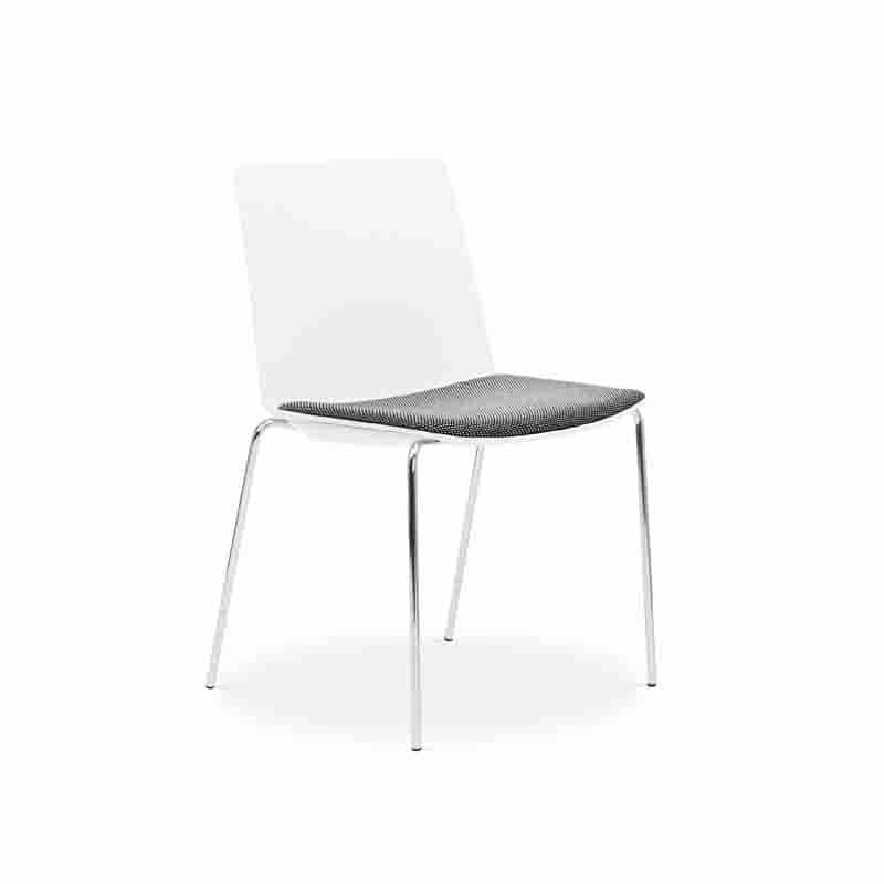 image of jump chair with seatpad