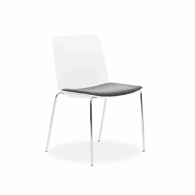image of jump chair with seatpad